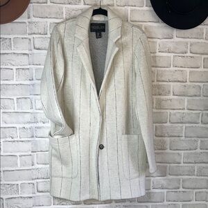 Rachel Zoe Cream Blazer with Tailored Lines